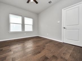 4011 Elmwood Street, Houston TX 77051