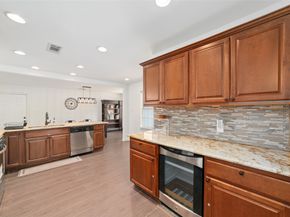 1421 Confederate Road, Houston TX 77055