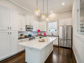 2404 Beall Street A, Houston TX 77008