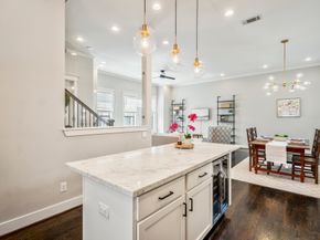 2404 Beall Street A, Houston TX 77008