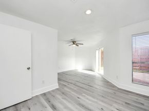 1014 Graham Drive B4, Tomball TX 77375