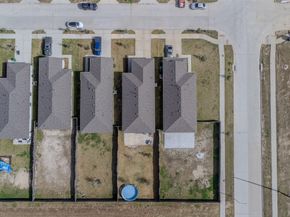 10507 Vinca Minor Lane, Houston TX 77016