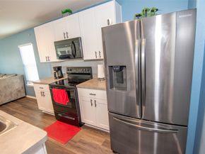 10507 Vinca Minor Lane, Houston TX 77016