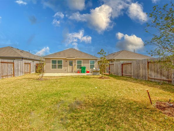 10507 Vinca Minor Lane, Houston TX 77016