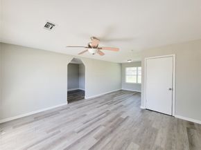 5835 Kenilwood Drive, Houston TX 77033