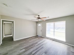 5835 Kenilwood Drive, Houston TX 77033