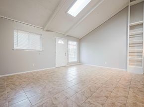 1108 W Tri Oaks Lane 150, Houston TX 77043