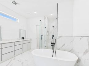 5318 Terry Street, Houston TX 77009