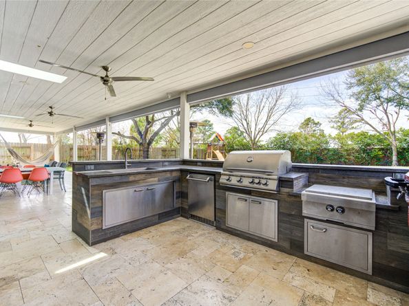 1726 Ashbury Park Drive, Houston TX 77077