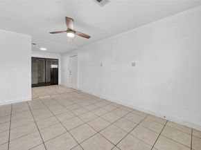 402 Meters Street, Houston TX 77020
