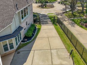 6006 E Brook Court, Sugar Land TX 77479