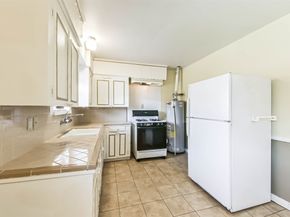 221 N Hagerman Street, Houston TX 77011