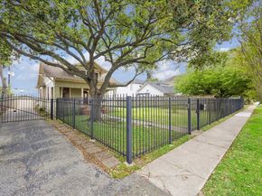 1846 Arlington Street, Houston TX 77008