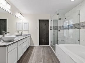 15511 Valley Creek Drive, Houston TX 77095