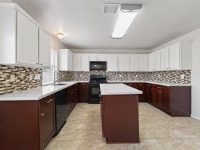 6002 Villa Hills Drive, Houston TX 77066