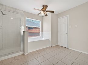 6002 Villa Hills Drive, Houston TX 77066