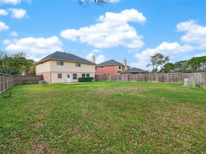 6002 Villa Hills Drive, Houston TX 77066