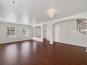 6002 Villa Hills Drive, Houston TX 77066