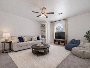 6002 Villa Hills Drive, Houston TX 77066