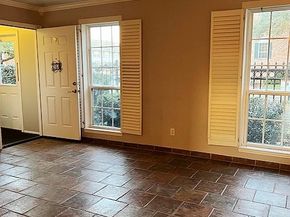 6402 Del Monte Drive 30, Houston TX 77057