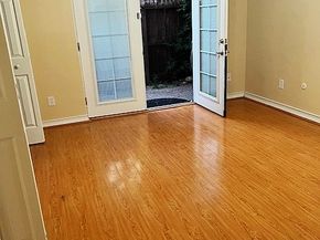 6402 Del Monte Drive 30, Houston TX 77057