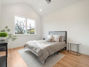 7120 Eastwood Street, Houston TX 77021