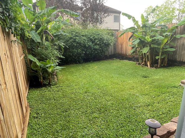 5719 Darling Street, Houston TX 77007