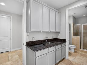 5719 Darling Street, Houston TX 77007