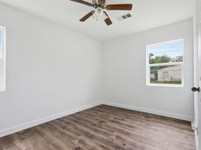 407 Meters Street, Houston TX 77020