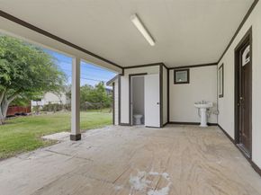 407 Meters Street, Houston TX 77020