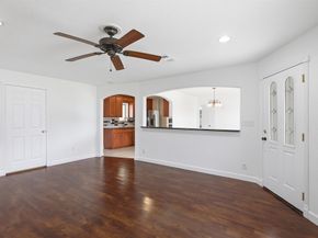 407 Meters Street, Houston TX 77020