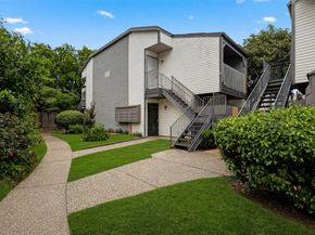 7200 Clarewood Drive 1700, Houston TX 77036