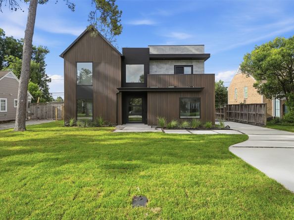 519 W 30th Street, Houston TX 77018