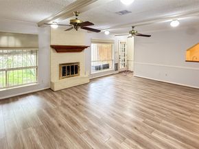 1313 Reddleshire Lane 1313, Houston TX 77043