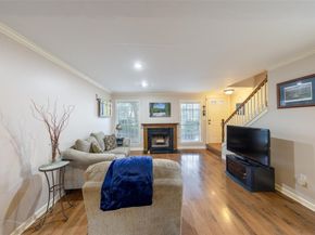 10615 Briar Forest Drive 1001, Houston TX 77042