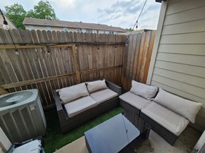 10615 Briar Forest Drive 1001, Houston TX 77042