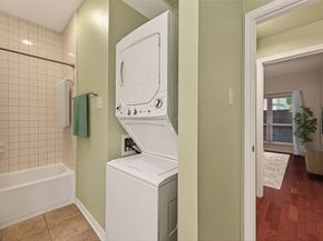 10053 Westpark Drive 289, Houston TX 77042