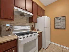 10053 Westpark Drive 289, Houston TX 77042