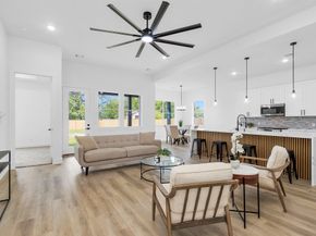 2007 King Street, Houston TX 77026