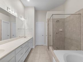 2710 Hullsmith Drive 1301, Houston TX 77063