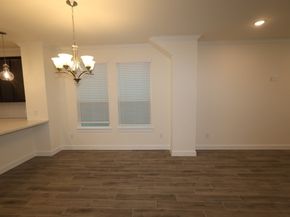 3016 Tres Olivos Drive, Houston TX 77047