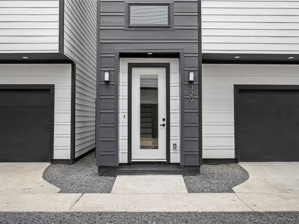 329 N Nagle Street, Houston TX 77003