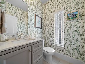 2406 Beall Street C, Houston TX 77008