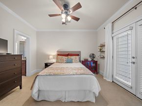 2406 Beall Street C, Houston TX 77008