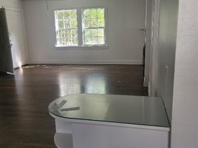 5614 Chartres Street 5, Houston TX 77004