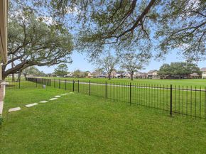 7915 Capri Circle, Houston TX 77095