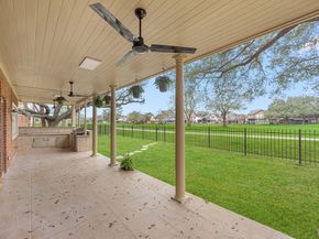 7915 Capri Circle, Houston TX 77095
