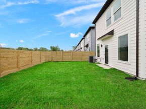 8672 Easthaven Boulevard, Houston TX 77075