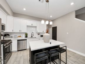 8719 Compton Street, Houston TX 77016