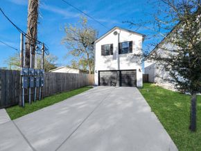 8719 Compton Street, Houston TX 77016